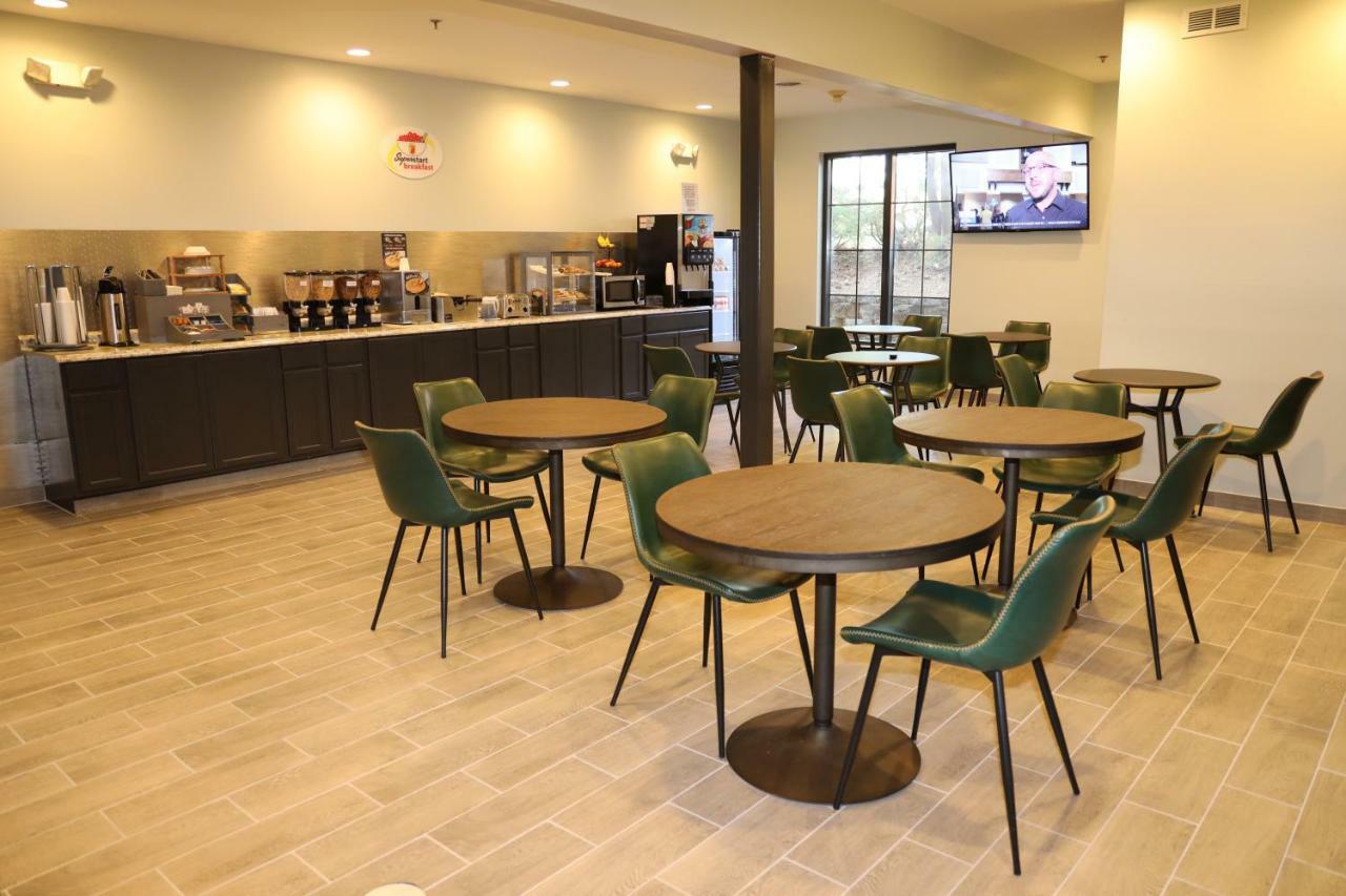 Super 8 By Wyndham High Point/Greensboro Экстерьер фото