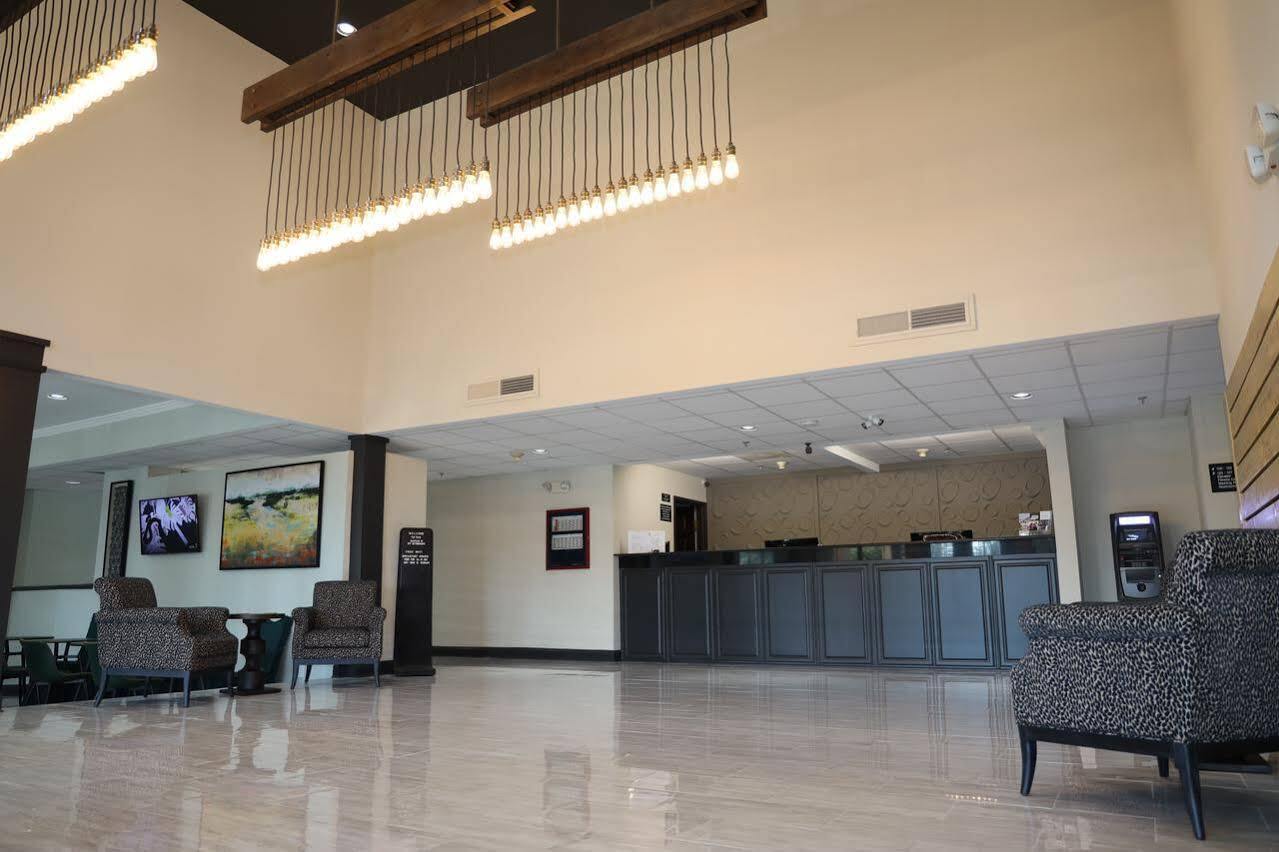 Super 8 By Wyndham High Point/Greensboro Экстерьер фото